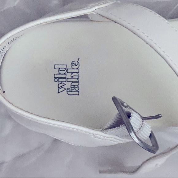 White Women’s Wild Fable Platforms - Picture 4 of 12